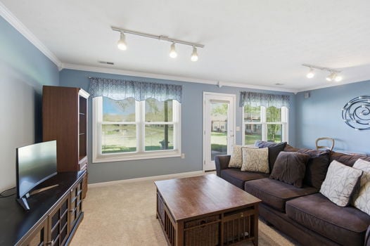 64-web-or-mls-6574 Quail Lake-64