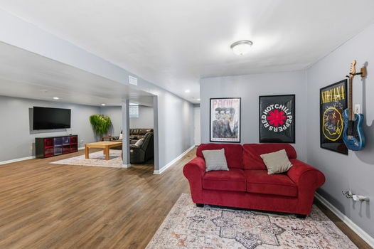 66-web-or-mls-6965 Euclid Ave-66