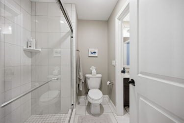 68-web-or-mls-3266 Harborside Dr-68