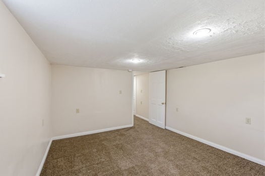 69-web-or-mls-8343 Miami Ave-70