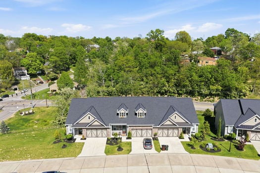 7-web-or-mls-104 S Pinnacle Dr-7