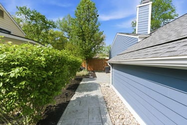 7-web-or-mls-7430 S Timberlane Dr (7 of 67)