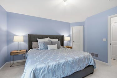 73-web-or-mls-3266 Harborside Dr-73