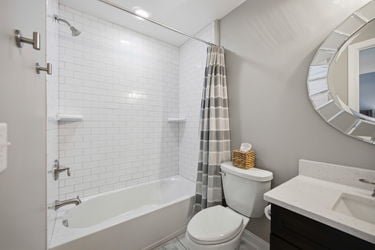 75-web-or-mls-3266 Harborside Dr-75