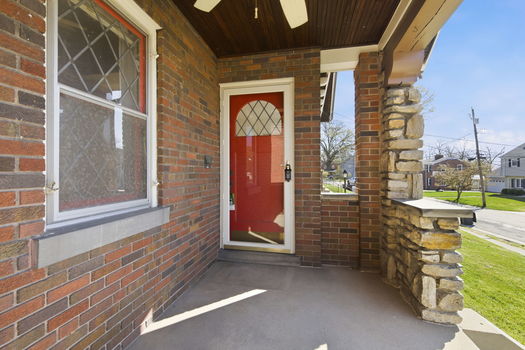 9-web-or-mls-2506 Moundview Dr (9 of 57)