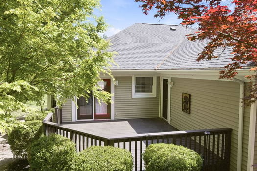 9-web-or-mls-2739 Queenswood Dr-9