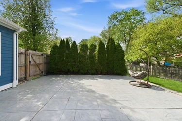 9-web-or-mls-7430 S Timberlane Dr (9 of 67)