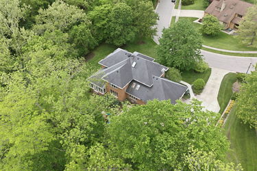 16-web-or-mls-9486 Oakhurst Ct-16