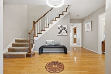 17-web-or-mls-9486 Oakhurst Ct-17
