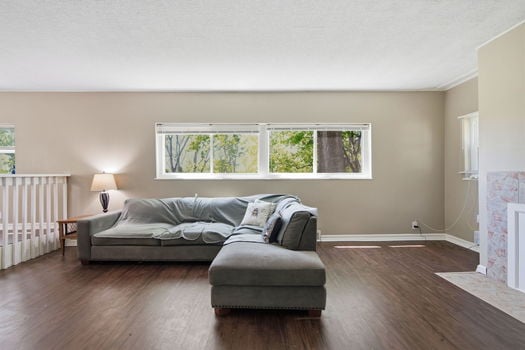 18-web-or-mls-2400 Homestead Pl-18