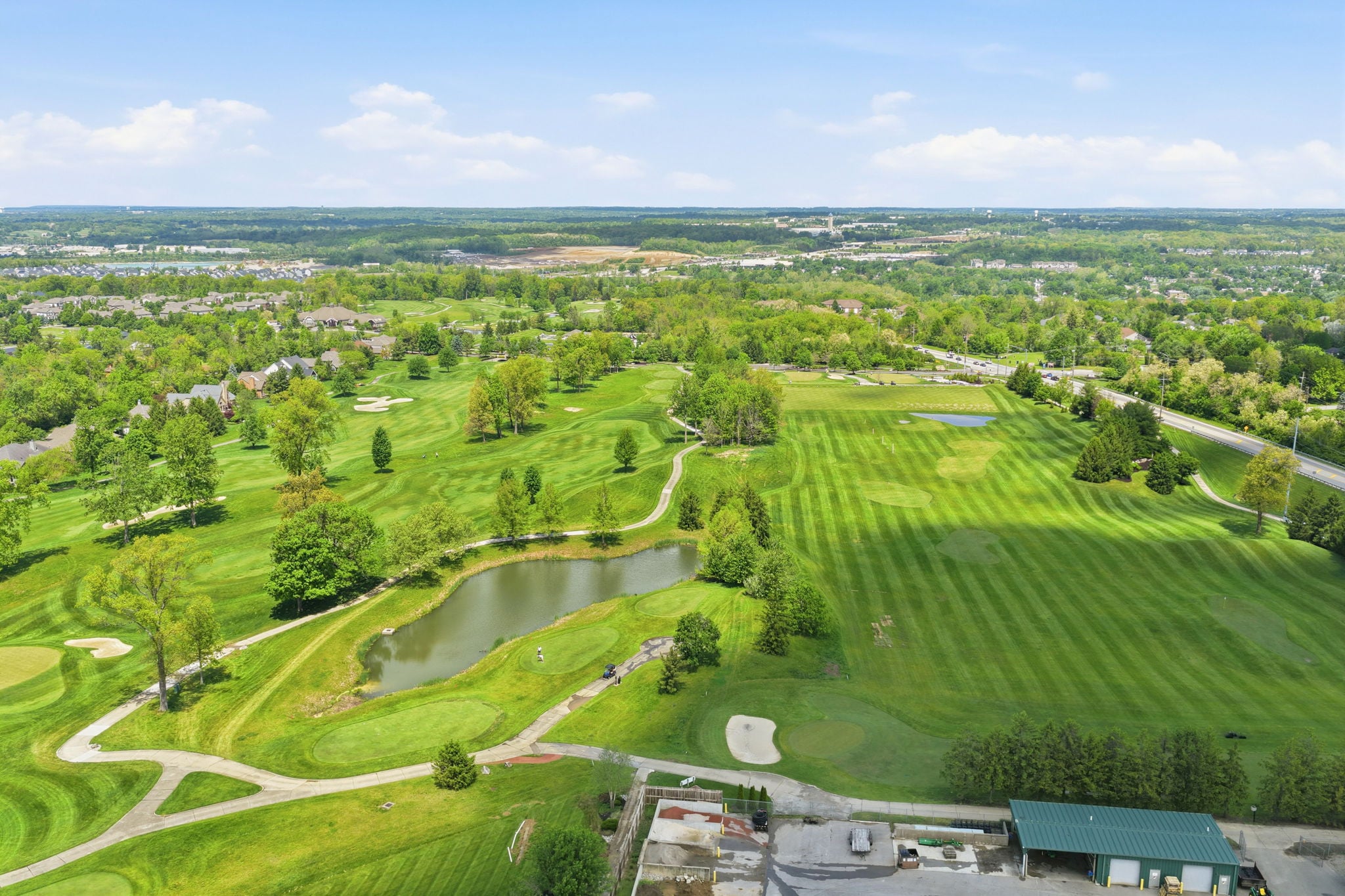 18-web-or-mls-5564 Oak View Dr-18