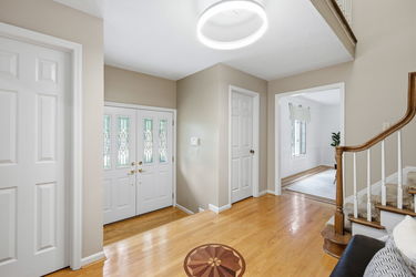 18-web-or-mls-9486 Oakhurst Ct-18