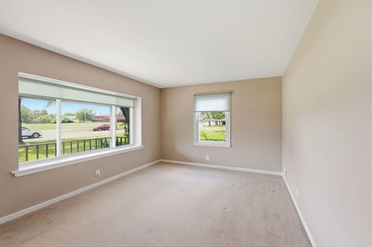 19-web-or-mls-1290 Main St-19