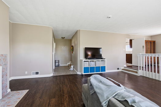 20-web-or-mls-2400 Homestead Pl-20