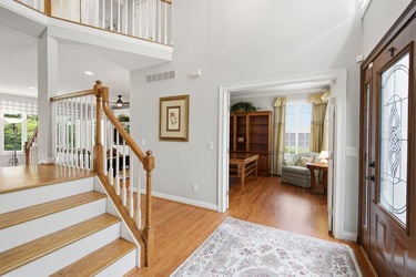 21-web-or-mls-5564 Oak View Dr-21