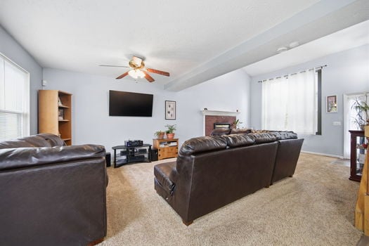 23-web-or-mls-2037 Bluestem Dr-23