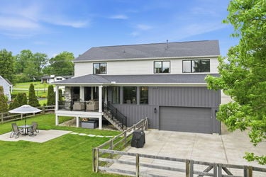 23-web-or-mls-9932 Zig Zag Rd-23