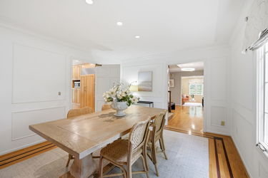 25-web-or-mls-9486 Oakhurst Ct-25