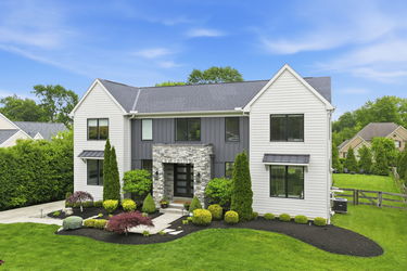 25-web-or-mls-9932 Zig Zag Rd-25