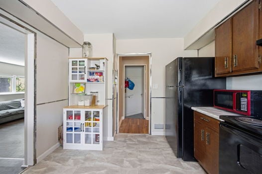 30-web-or-mls-2400 Homestead Pl-30