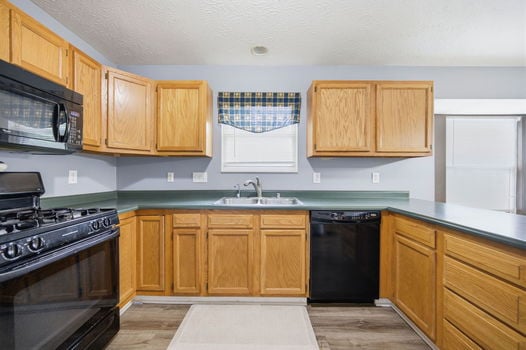 31-web-or-mls-2037 Bluestem Dr-31