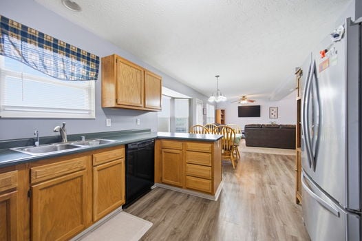 32-web-or-mls-2037 Bluestem Dr-32
