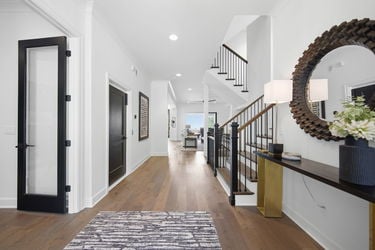 32-web-or-mls-2963 Walworth Ave-32