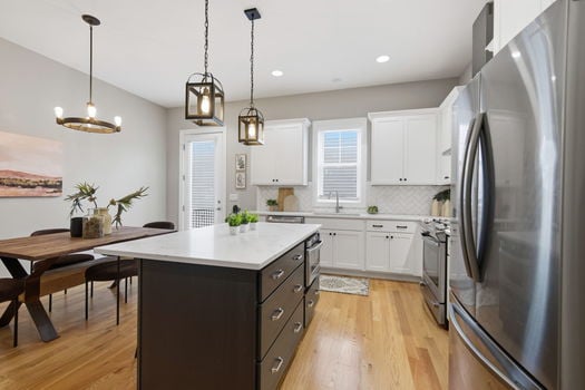 33-web-or-mls-3118 Woodburn Ave-33