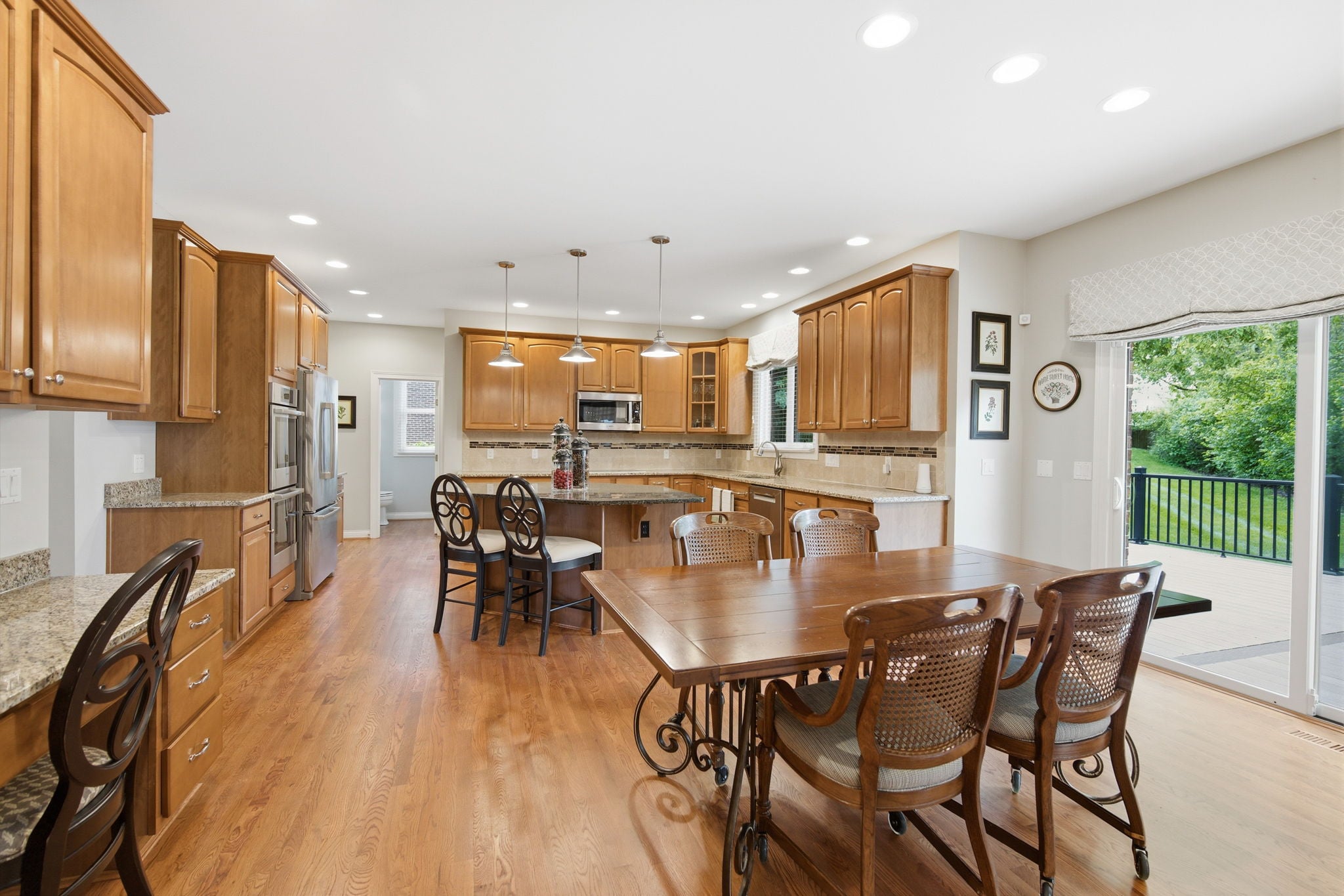 35-web-or-mls-5564 Oak View Dr-35