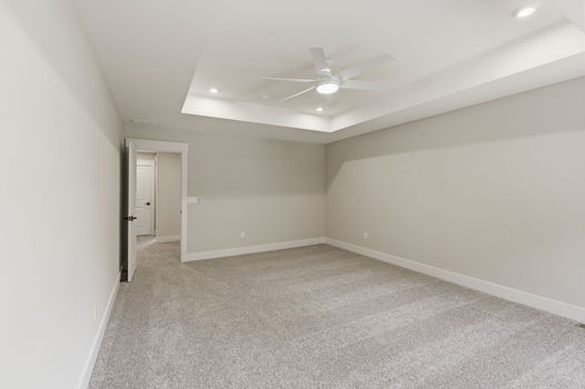 37-web-or-mls-4736 Alpine Ave-37