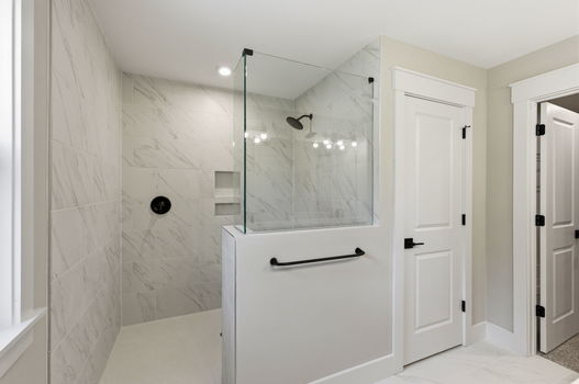 38-web-or-mls-4736 Alpine Ave-38