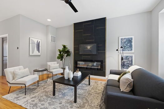39-web-or-mls-3118 Woodburn Ave-39