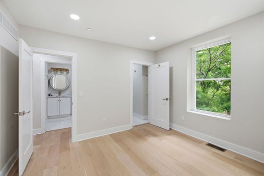41-web-or-mls-2548 Hackberry St-41