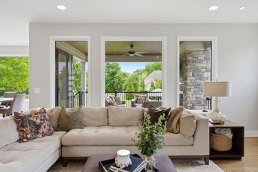 41-web-or-mls-9932 Zig Zag Rd-41
