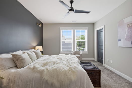 43-web-or-mls-3118 Woodburn Ave-43