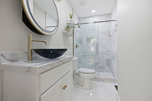 44-web-or-mls-2548 Hackberry St-44