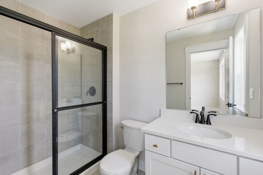46-web-or-mls-4736 Alpine Ave-46
