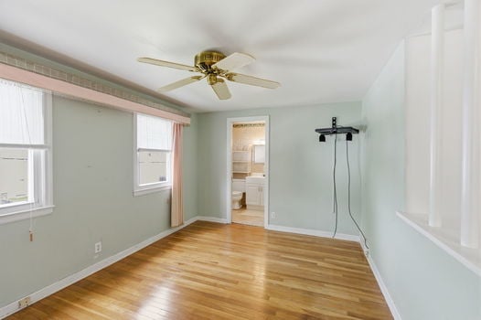 49-web-or-mls-1290 Main St-49