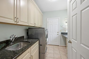 51-web-or-mls-9486 Oakhurst Ct-51