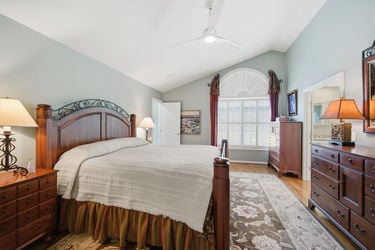 52-web-or-mls-5564 Oak View Dr-52