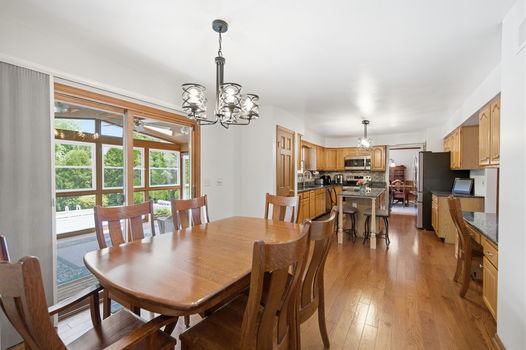 54-web-or-mls-7220 Rolling Meadows Dr-54