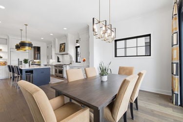 58-web-or-mls-2963 Walworth Ave-58