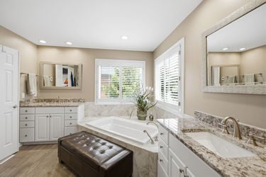 61-web-or-mls-5564 Oak View Dr-61