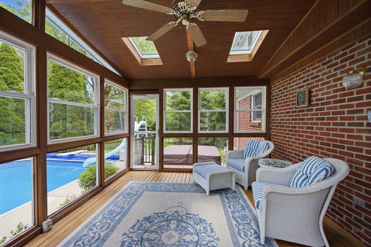 63-web-or-mls-7220 Rolling Meadows Dr-63