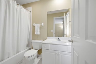 70-web-or-mls-5564 Oak View Dr-70