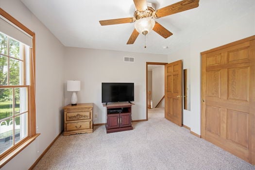 74-web-or-mls-7220 Rolling Meadows Dr-74
