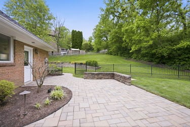 8-web-or-mls-9486 Oakhurst Ct-8
