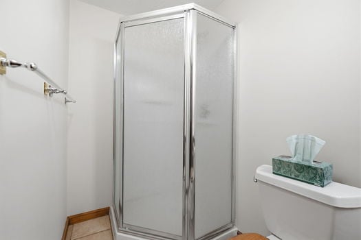 88-web-or-mls-7220 Rolling Meadows Dr-88