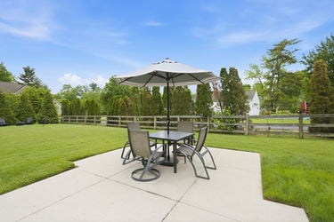 9-web-or-mls-9932 Zig Zag Rd-9