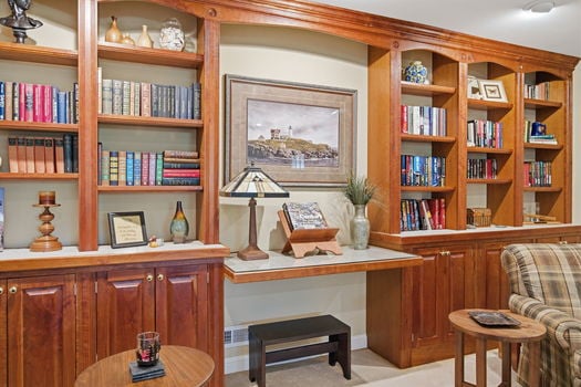 109-web-or-mls-1262 Mistymeadow Ln-109